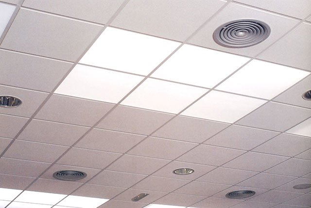 ceiling-air-conitioned